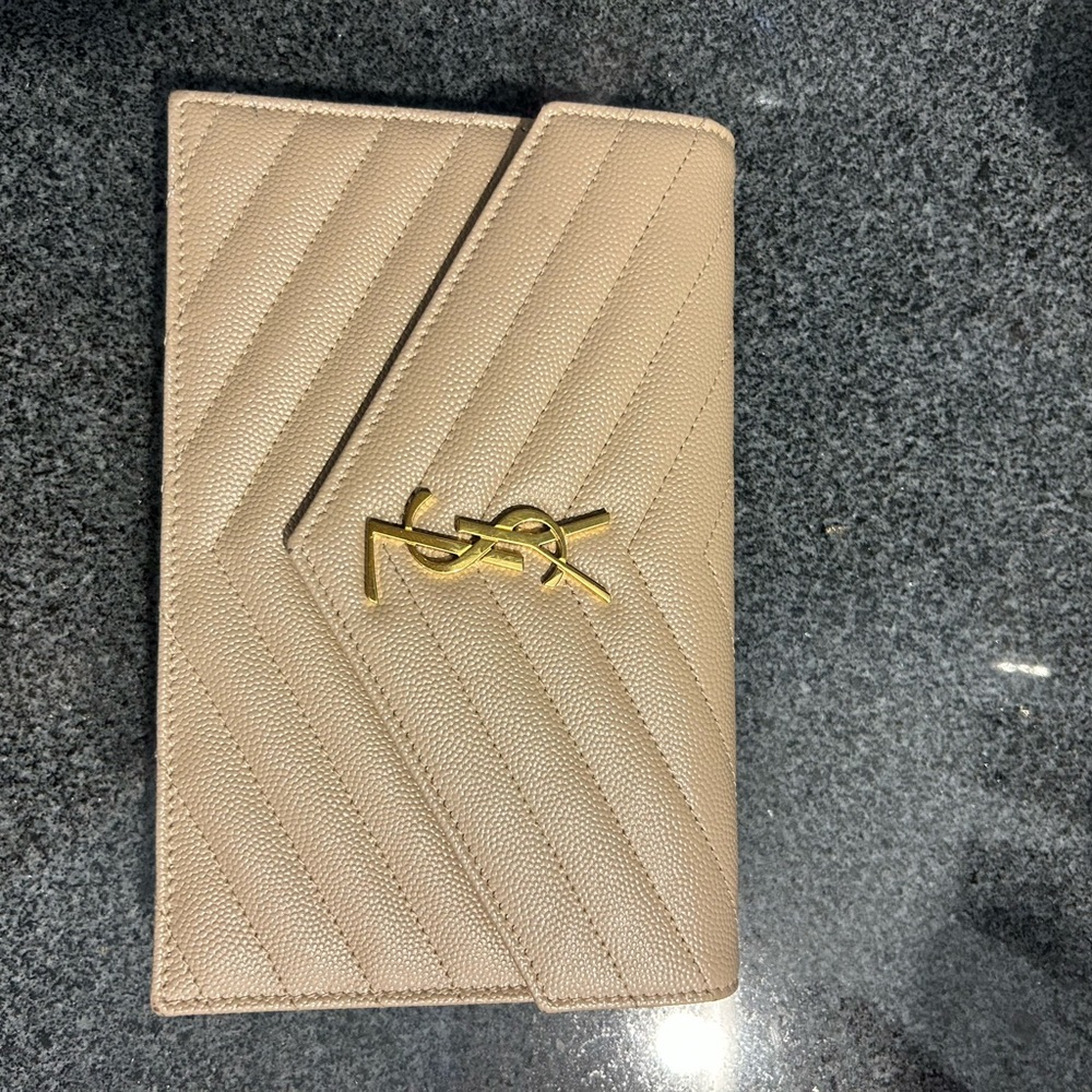 Saint Laurent Tan Chevron Quilted Clutch - Picture 10 of 12